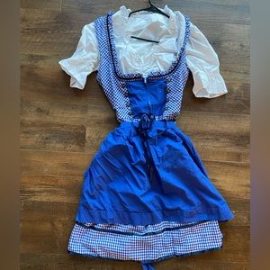 Women’s German Dirndl Dress Costume for Traditional Bavarian Oktoberfest